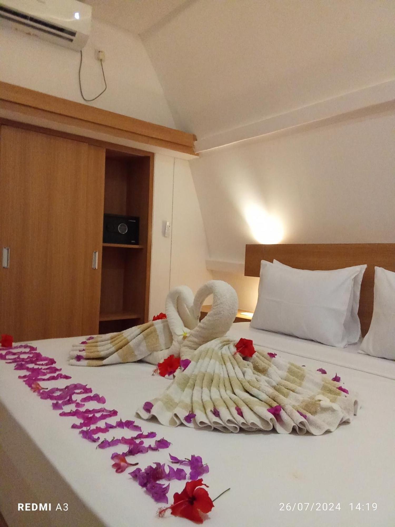 Coral Beach 2 Holiday park 2*